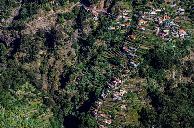 Curral das Freiras - Údolie Mníšok (Madeira)