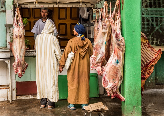 Nakupovanie mäsa v Maroku - náš hygienik by to nerozdýchal :-)