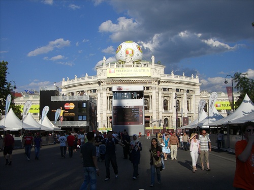 Fanzóna a Burgtheater