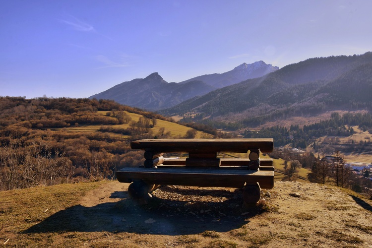 S výhľadom na Rozsutce