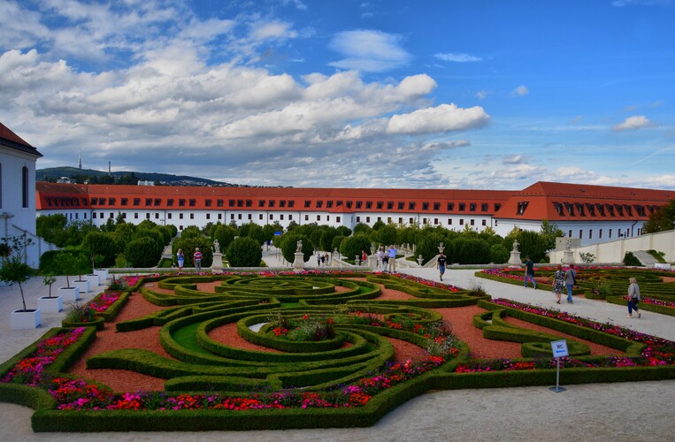 Záhrady
