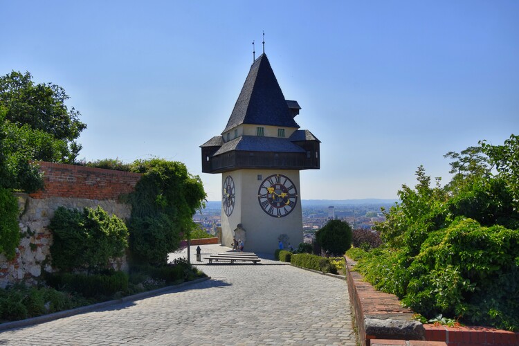 Hodinová veža  