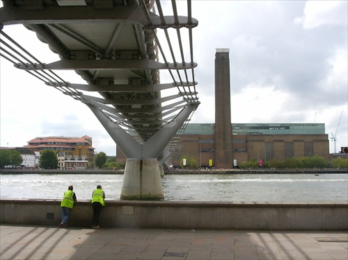 millenium bridge 1