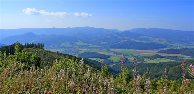 Pohľad na časť Horehronia...