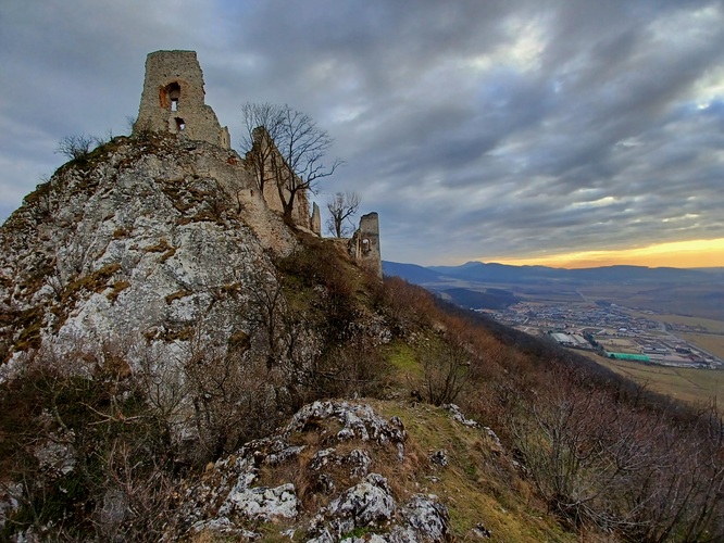 Plavecký hrad