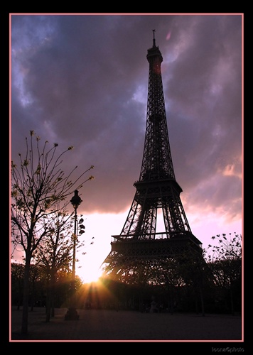 sunset over the Eiffel tower