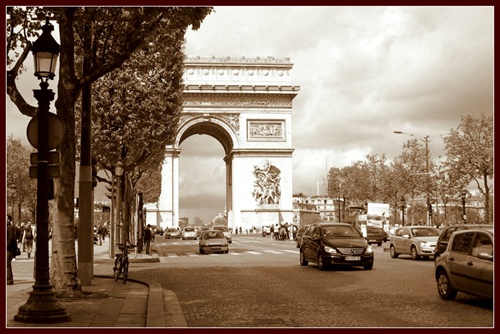 Champs Elysées......