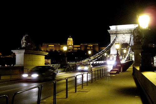 Chain bridge and Buda castle, Budapest