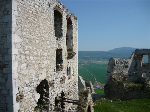 Zo Spišského hradu