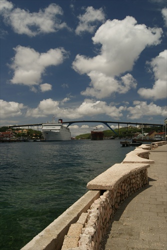 Most cez pristav