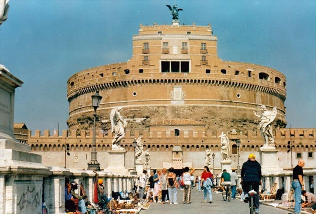 Anjelský hrad v Ríme, 1997