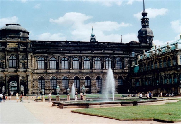 Galéria Zwinger, Drážďany, Nemecko, 1999