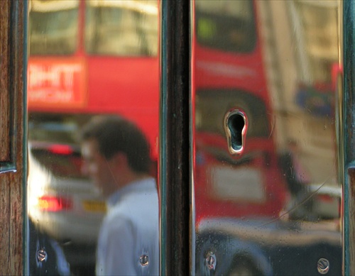 zrkadlenie v Londýne