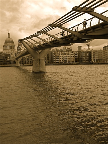 Millenium Bridge, Londýn