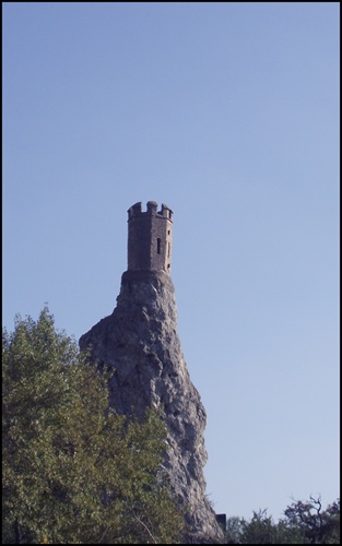 Panenská veža - hrad Devín