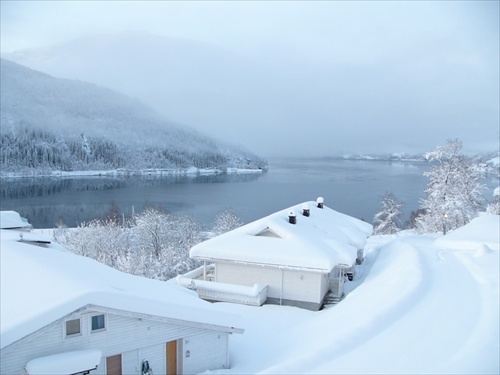 Norsko-asi meter snehu pohlad z nasho balkona
