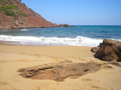 Kamene na plazi