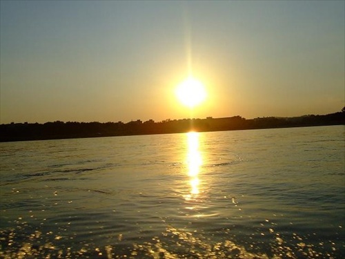 Slnko nad Dunajom