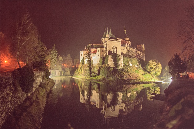 Jesenná noc na Bojnickom zámku