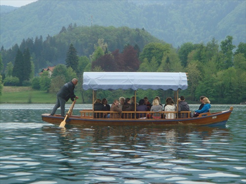 Plavba po Bledskom jazere