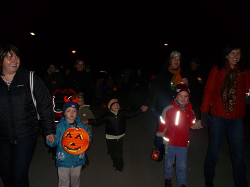 halloweensky pochod strašidiel.......2009