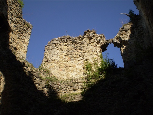 časť z Považského hradu