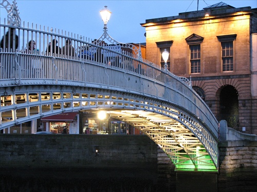 Dublin, Ha'Penny Bridge