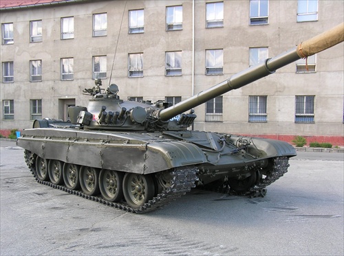 Tank T72