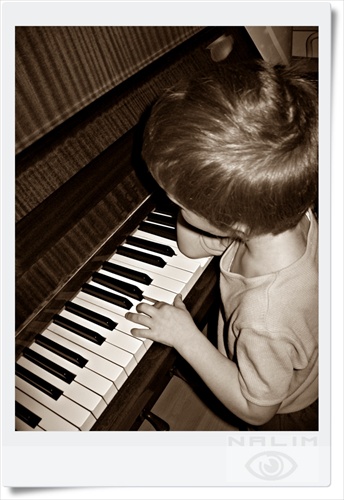 malý klavirista
