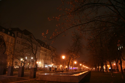 Hviezdoslavovo námestie