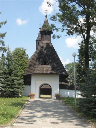 Drevený kostolík v Tvrdošíne
