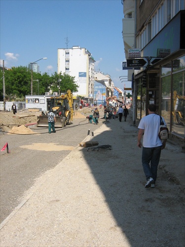 Rozkopaná Obchodná ulica