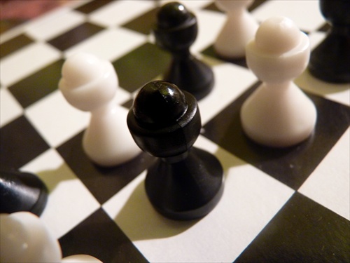 Šachy II.