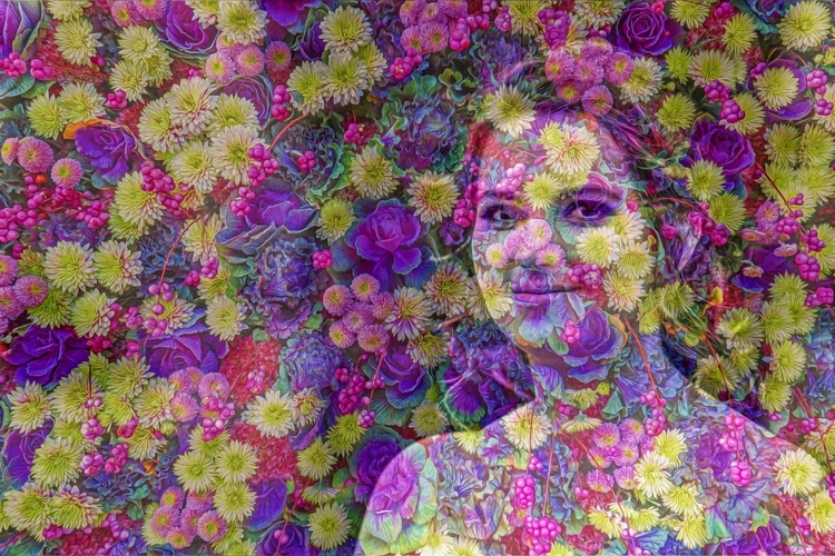 Žena v kvetoch