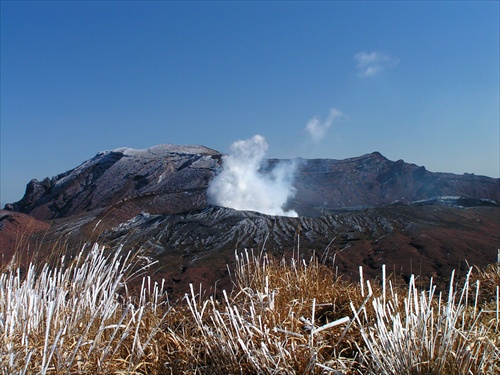 Sopka Mt Aso na Kyushu v Japonsku