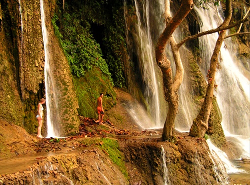 Kouang Si vodopády