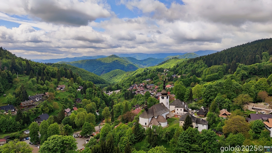 . Slovensko .