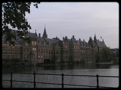Parlament v Haagu