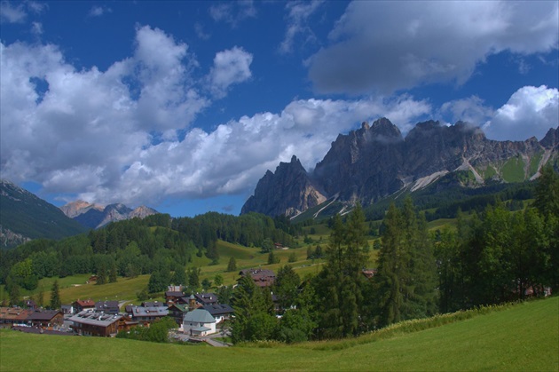 Okolie mesta Cortina d´Ampezzo - Dolomity
