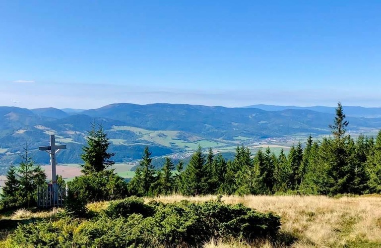 Pohorelá, pohľad z Andrejcovej/  Nízke  Tatry 