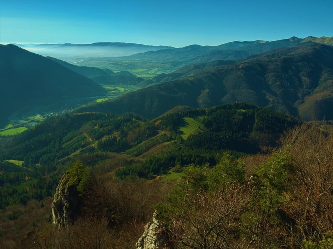 Pohľad zo Zadného Šípu 1143 m. n. m.