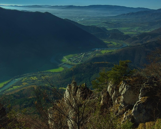 Sútok riek Váh a Orava