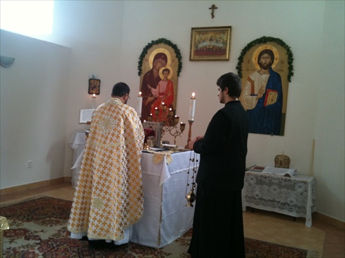 Prvá svätá liturgia po posvätení chrámu