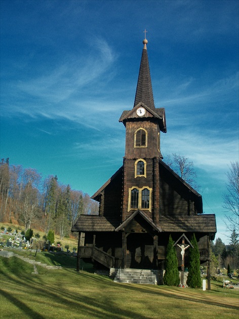 Drevený kostolík sv. Anny v Tatranskej Javorine