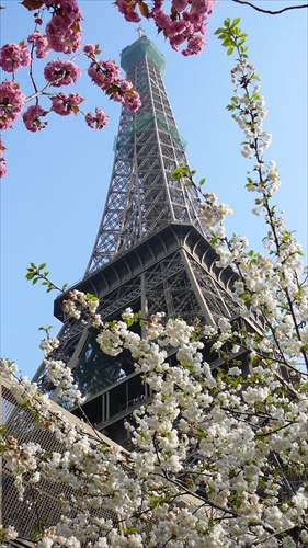 Jar v Paríži