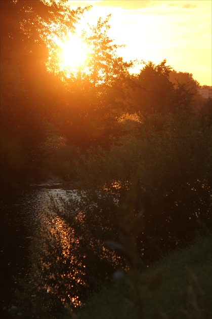 Západ Slnka na rieke Rimava I.
