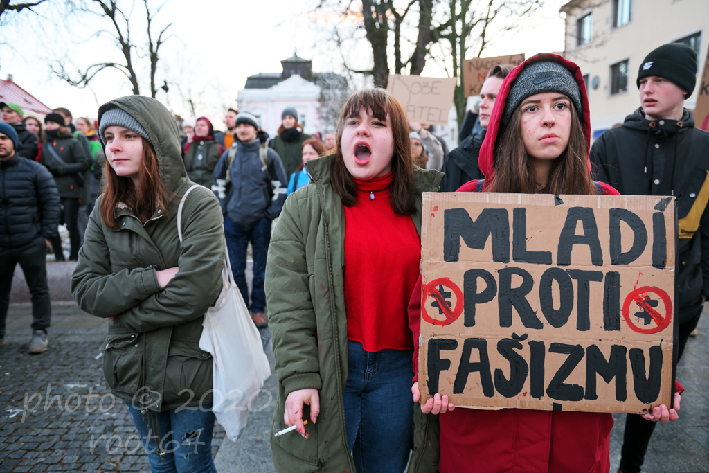 Mladí proti fašizmu