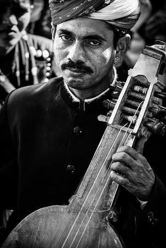 Gitarista  👳‍♀️🎸😁
