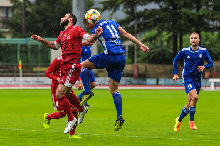 Dubnica nad Váhom - Banská Bystrica - 2020