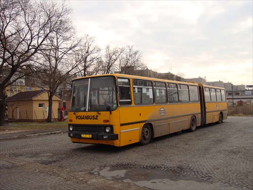 Autobus Ikarus